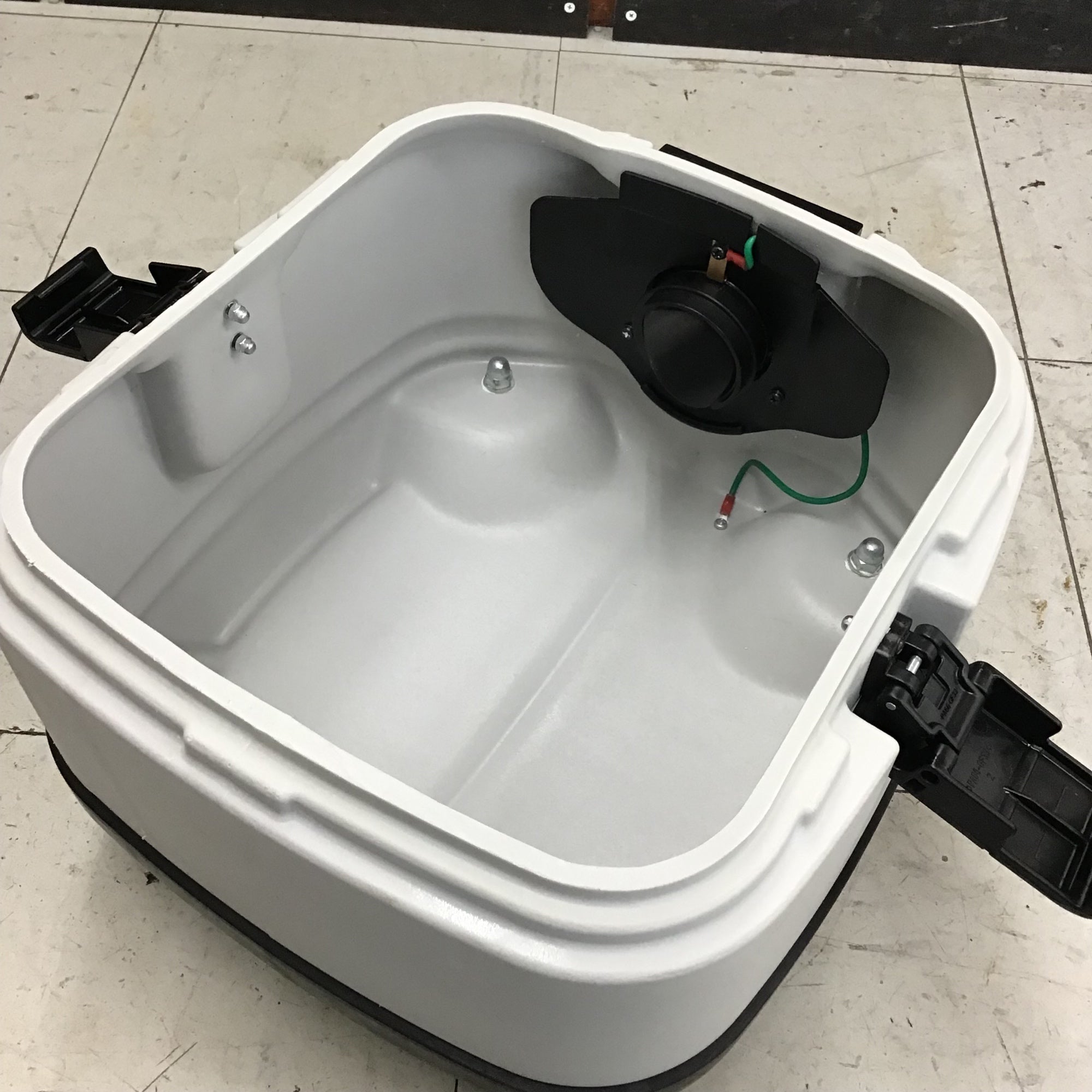 中古品】ハイコーキ/HIKOKI ※旧:日立工機 乾式専用 集じん機 RP80YD(S 中古品】ハイコーキ/HIKOKI ※旧:日立工機 乾式専用 集じん機 RP80YD(S