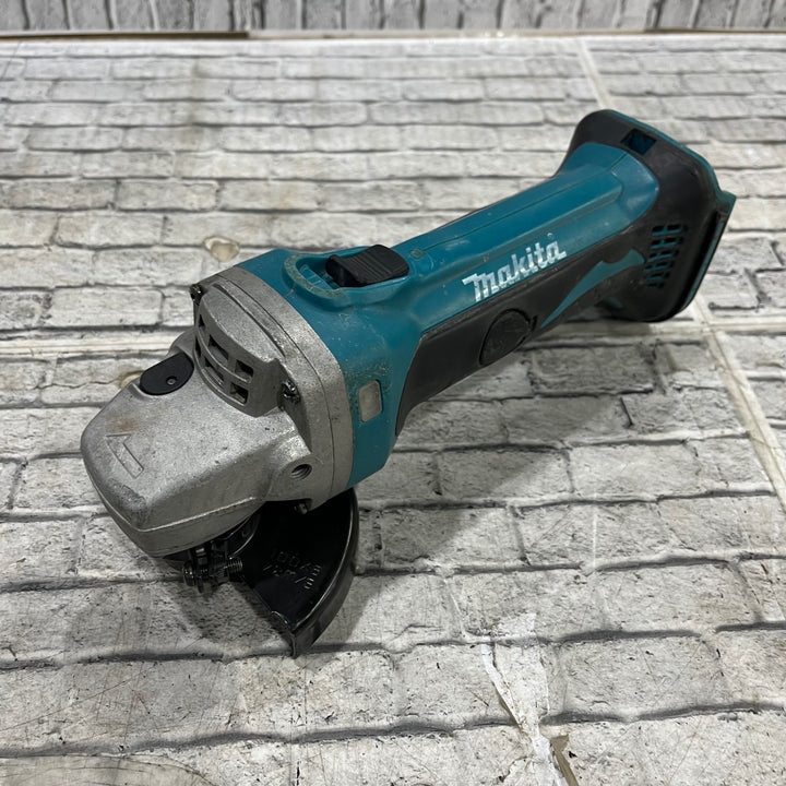 ☆マキタ(makita) 100mmコードレスディスクグラインダー GA400DZ【川口店】