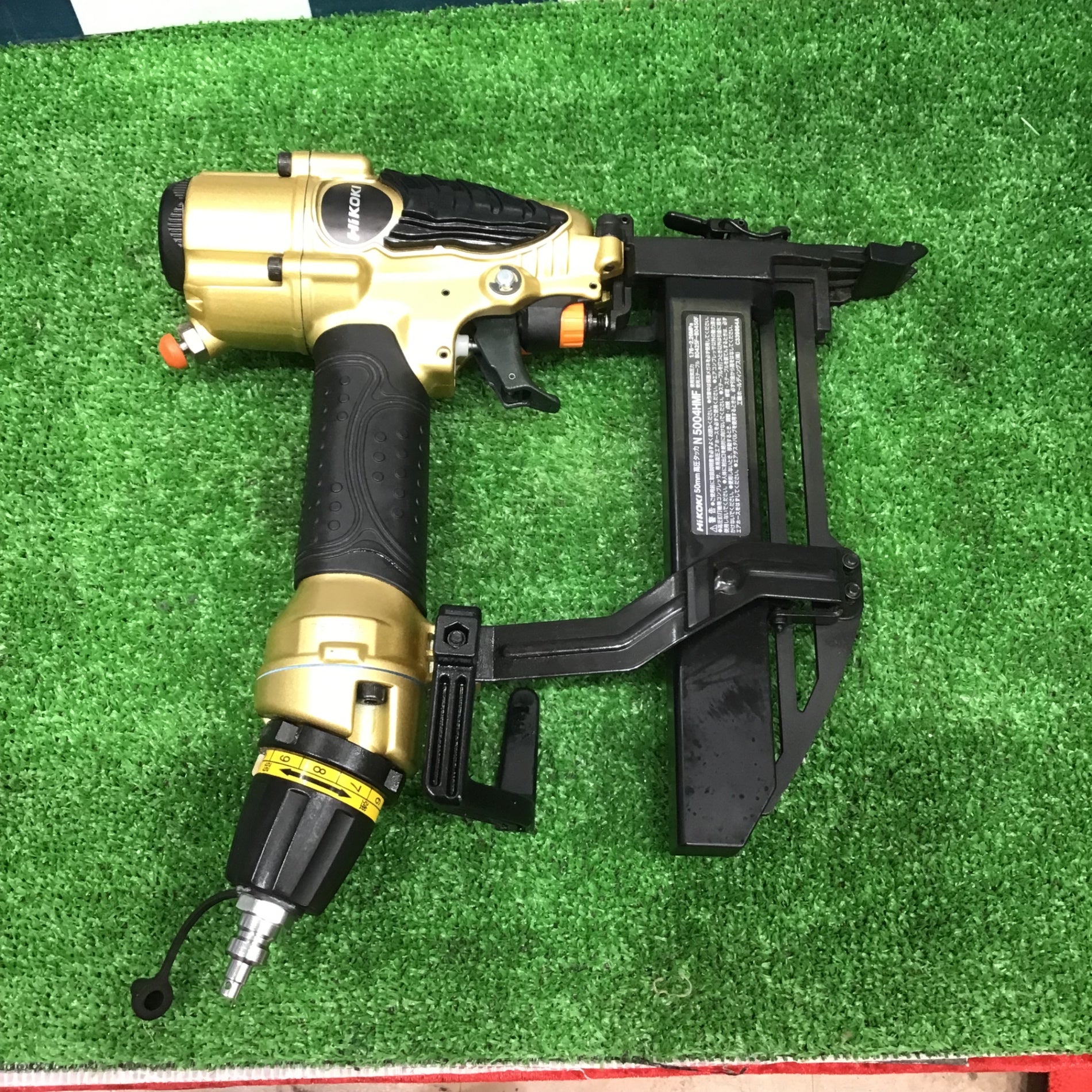☆ハイコーキ(HIKOKI ※旧:日立工機) 高圧フロアタッカ N5004HMF【草加