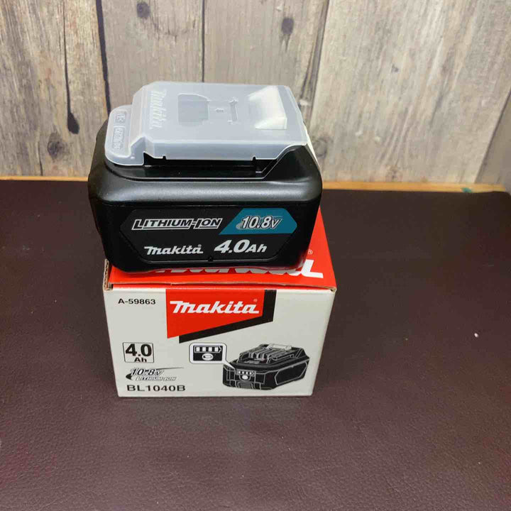 【未使用品(店頭展示品)】 マキタ(makita) 10.8V グリーンレーザー墨出し器 SK40GD 受光器・三脚・バッテリー・充電器付き フルセット品 【東大和店】