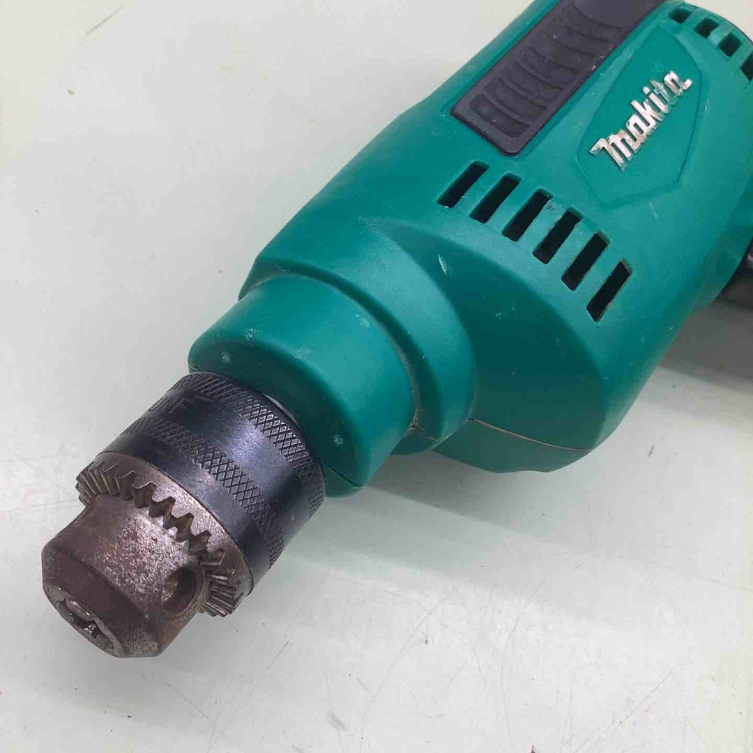 マキタ(makita) 電気ドリル M612 100V 木材 金属 穴あけ DIY ネジ締め 鉄板 アルミ板 プラスチック板 ビット交換 ネジ締め 研磨可能【越谷店】
