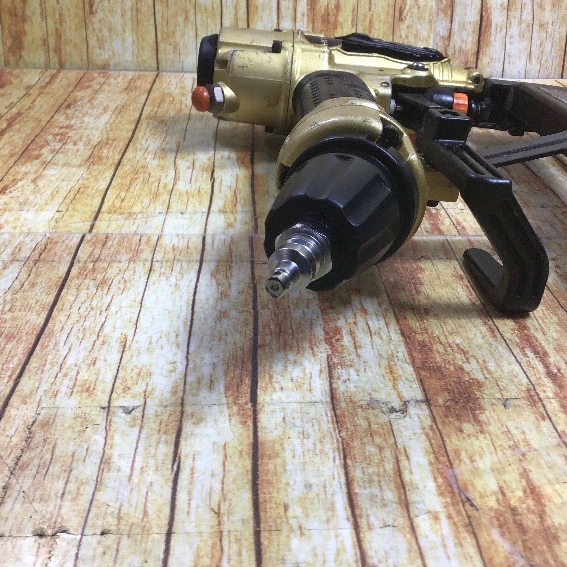 HiKOKI N5004HMF 高圧フロアタッカ【船橋馬込店】【店頭取引限定】【未使用】管理番号：ITBFE7M7ME8M HiKOKI(日立工機) N5004HMF 高圧フロア用タッカ ウエダ金物【公式サイト】