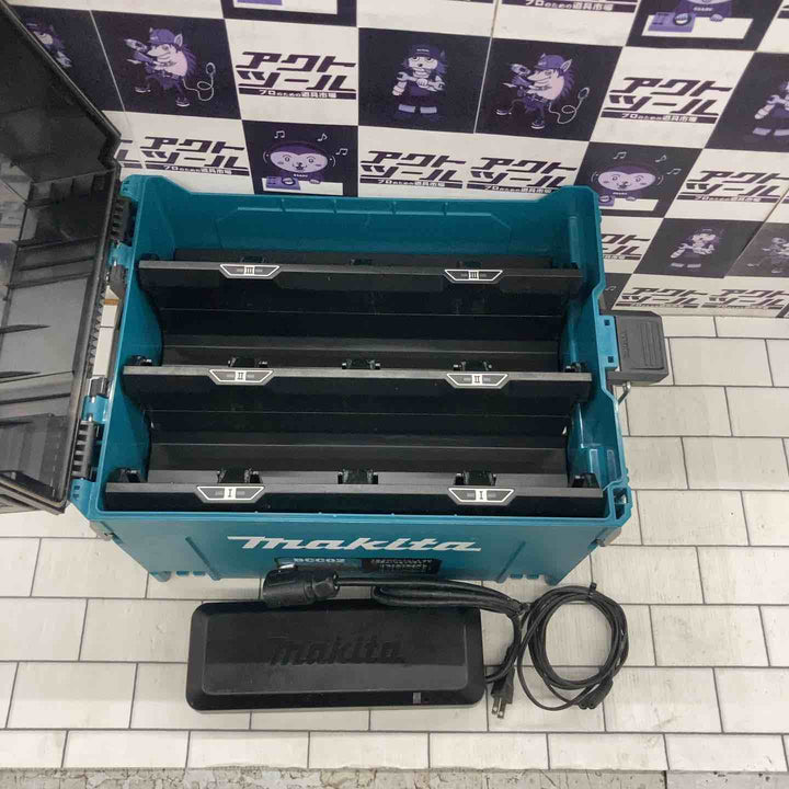 ★マキタ(makita) 多口充電器 BCC02 A-78352【所沢店】