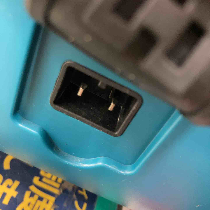 ★マキタ(makita) コードレス冷温庫 CW001GZ【戸田店】