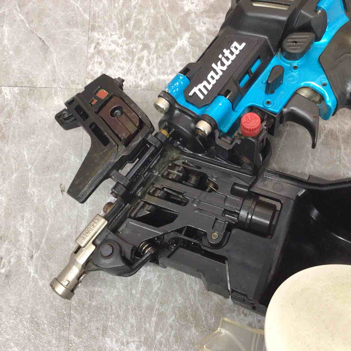 ★マキタ(makita) 高圧エア釘打ち機 AN636HM【八潮店】