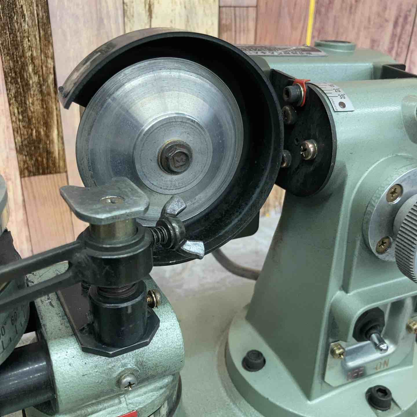 ◇マキタ(makita) チップソー研磨機 9803【八潮店】 ◇マキタ(makita) チップソー研磨機 9803【八潮店】 – アクトツール