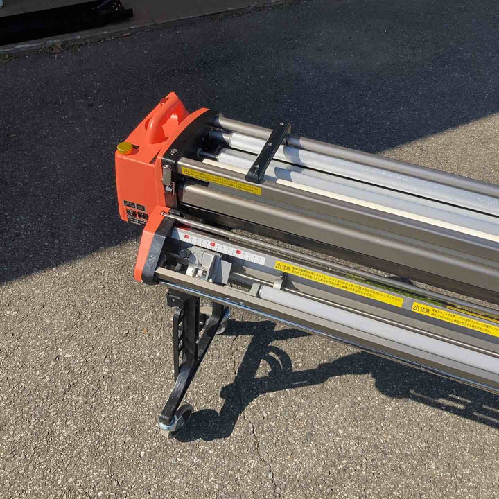 【店頭受取り限定】【中古品】ヤヨイ化学(YAYOI) 自動壁紙糊付機 コータックス ショウ COATAX SHO 401-220【所沢店】