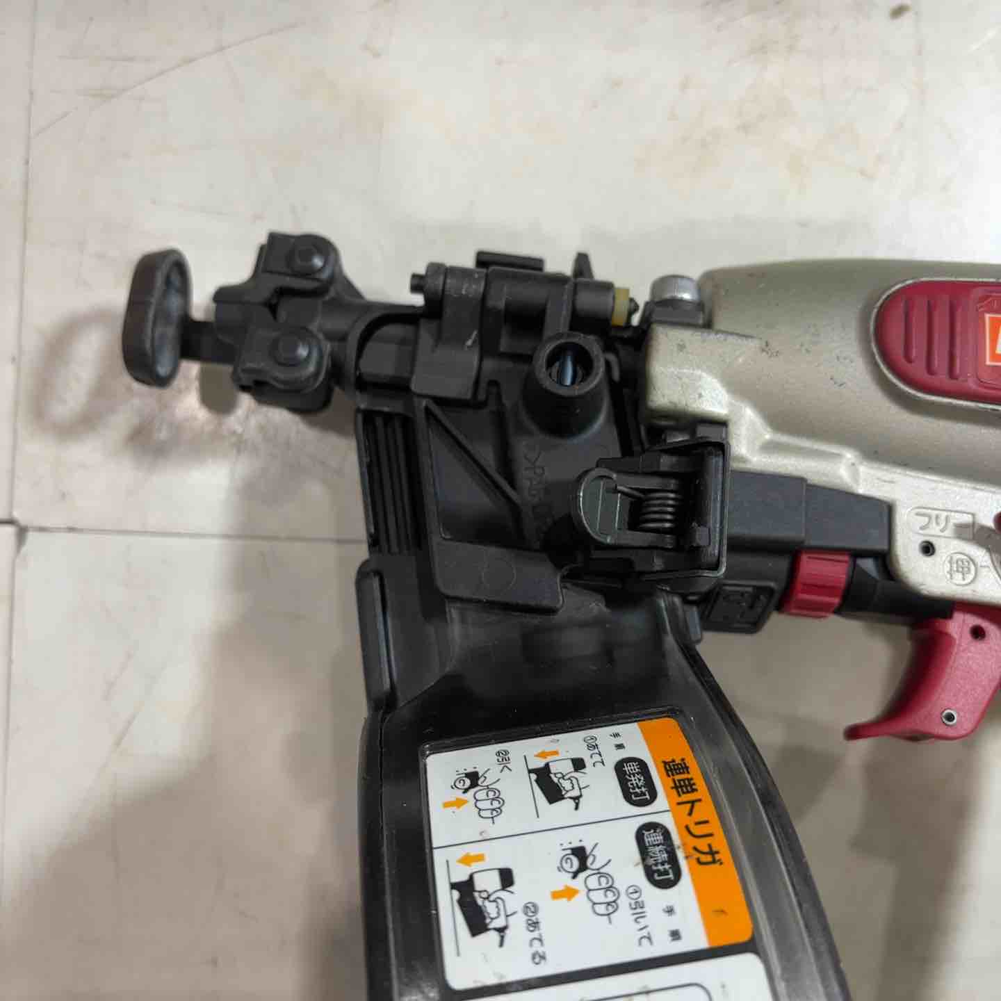 ☆マックス(MAX) 常圧エア釘打ち機 CN-450G(FP) 動作確認済み【川口店