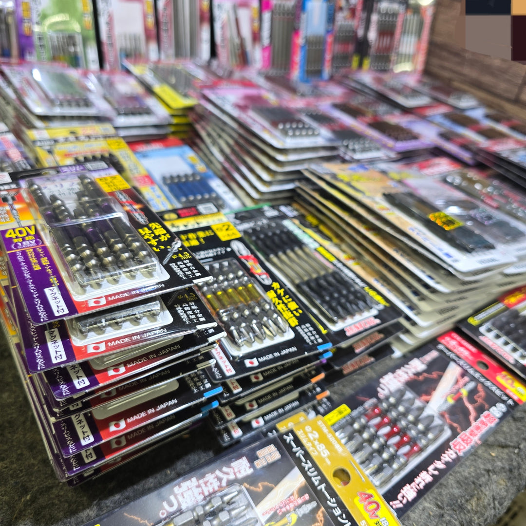 【未使用・大特価まとめ売り！】ビット5本入り 200パックまとめ売り 六角軸6.35mm インパクトドライバー用 メーカー・サイズ混合 計1000本【桶川店】