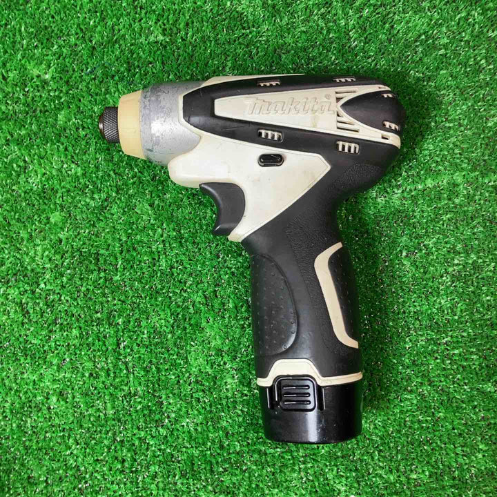 ☆マキタ(makita) コードレスインパクトドライバ TD090DWXW ライト付き【岩槻店】