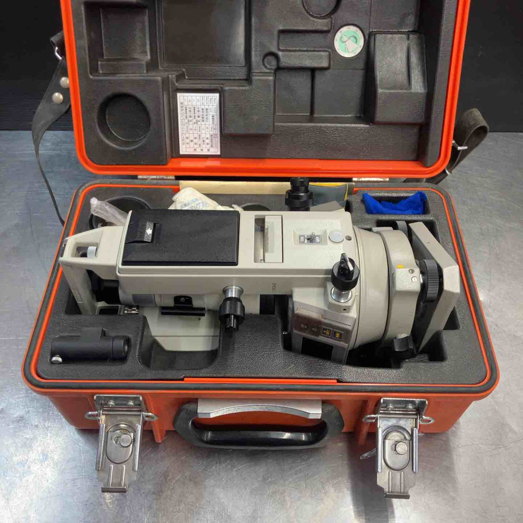 【中古品】 ソキア(SOKKIA) デジタルセオドライト(トランシット) DT5S 【東大和店】