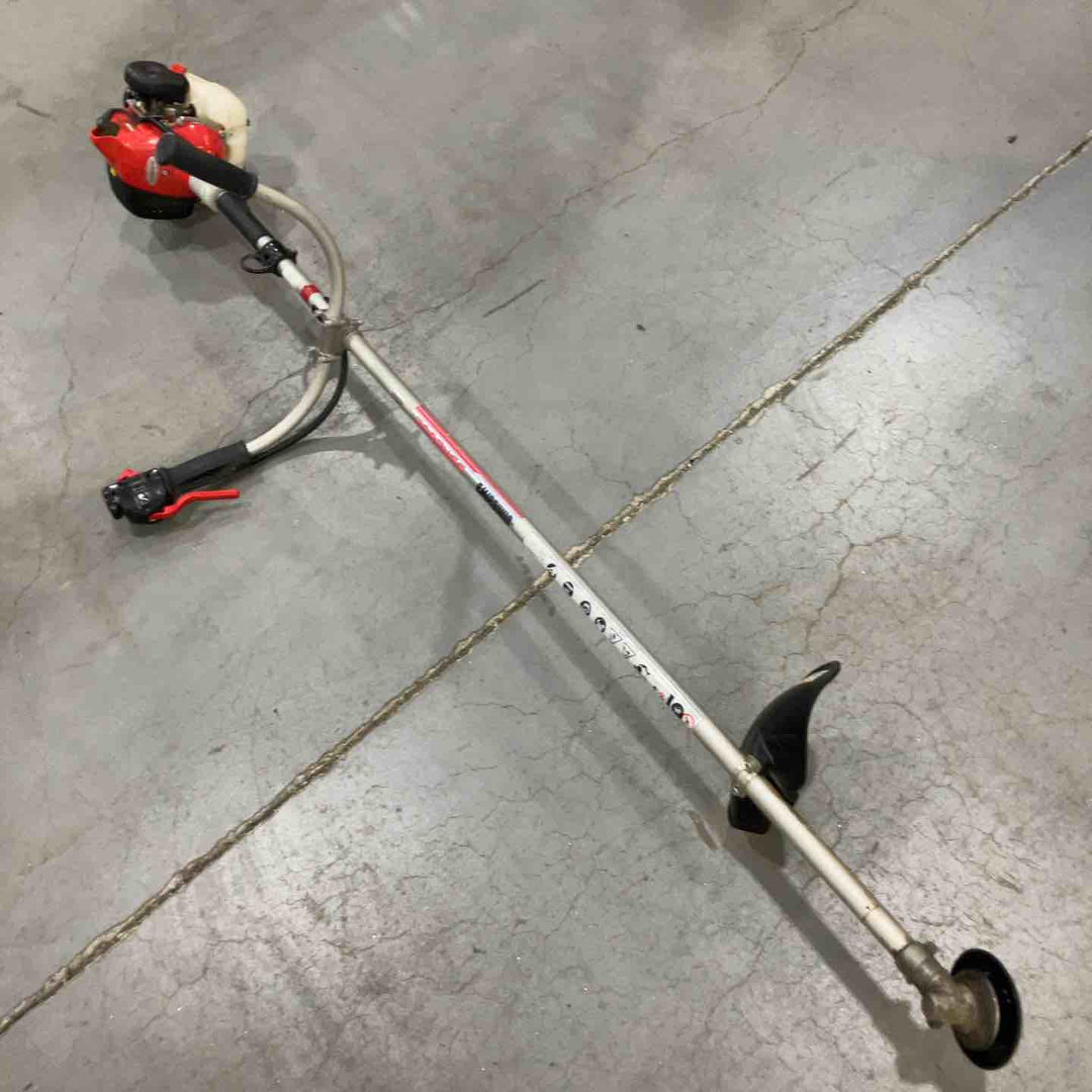 【店頭受取り限定】新ダイワ 刈払機 一般草刈用 SSR2602-2T【川口店】