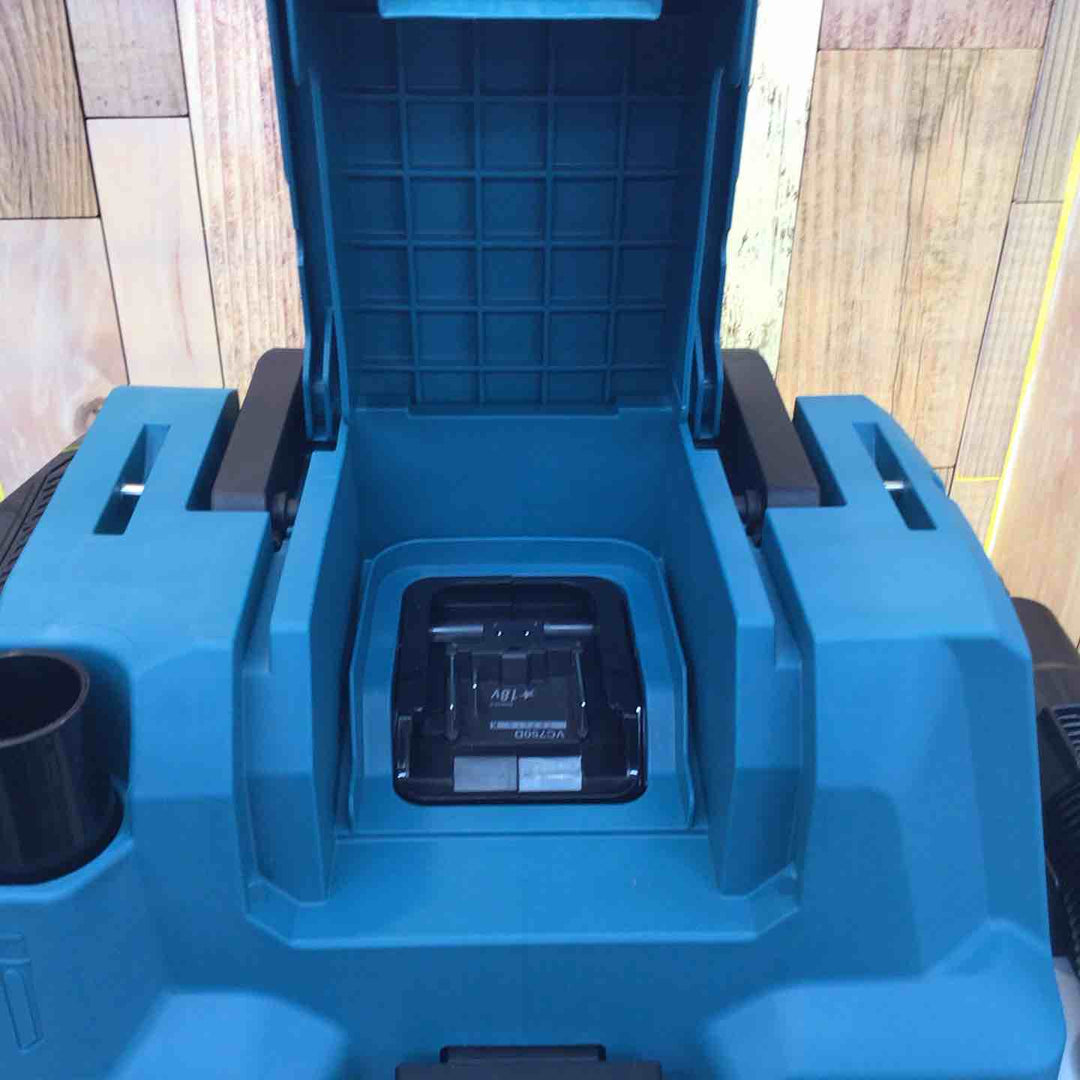 【未使用品】★マキタ makita 18V コードレス集じん機 乾湿両用 VC750DZ 本体のみ【八潮店】