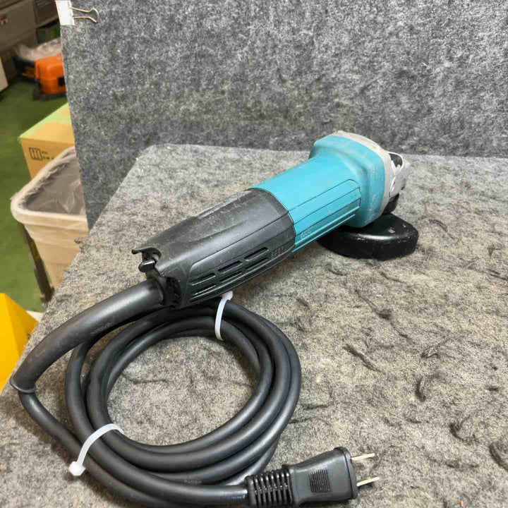 マキタ(makita) 100mmディスクグラインダ GA4032【桶川店】