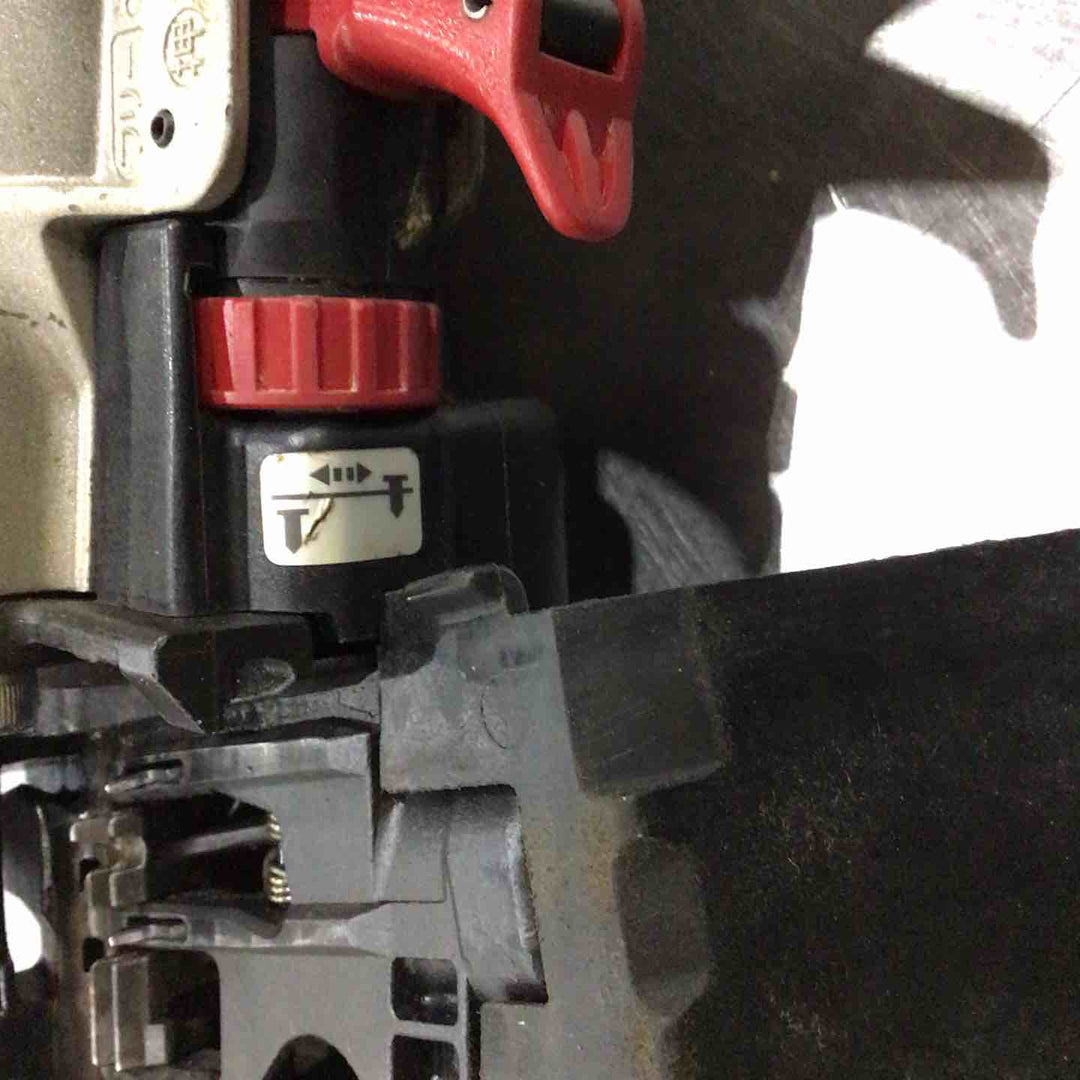 ★マックス(MAX) 常圧エア釘打ち機 CN-550S(FP)【川口店】