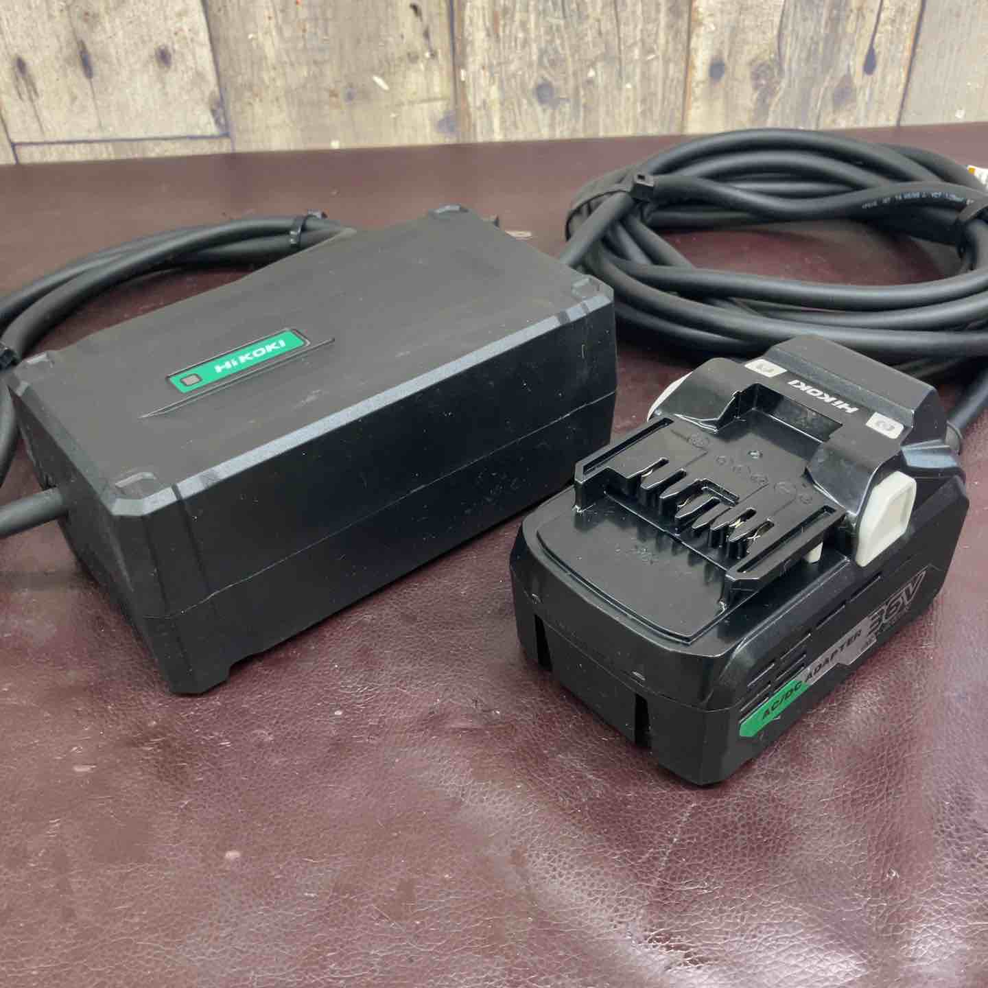 【中古品】 ハイコーキ(HIKOKI ※旧:日立工機) AC/DCアダプター ET36A 100→36V マルチボルト蓄電池対応 【東大和店】 中古品】 ハイコーキ(HIKOKI ※旧:日立工機) AC/DCアダプター ET36A 100