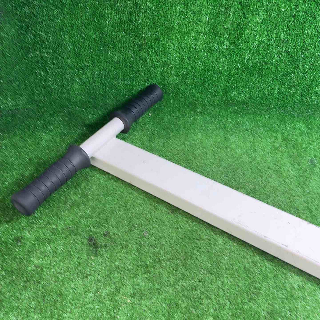 KLASS(旧:極東産機) 小型床材剥がし機/コンパクトペッカー MP-7【藤沢店】