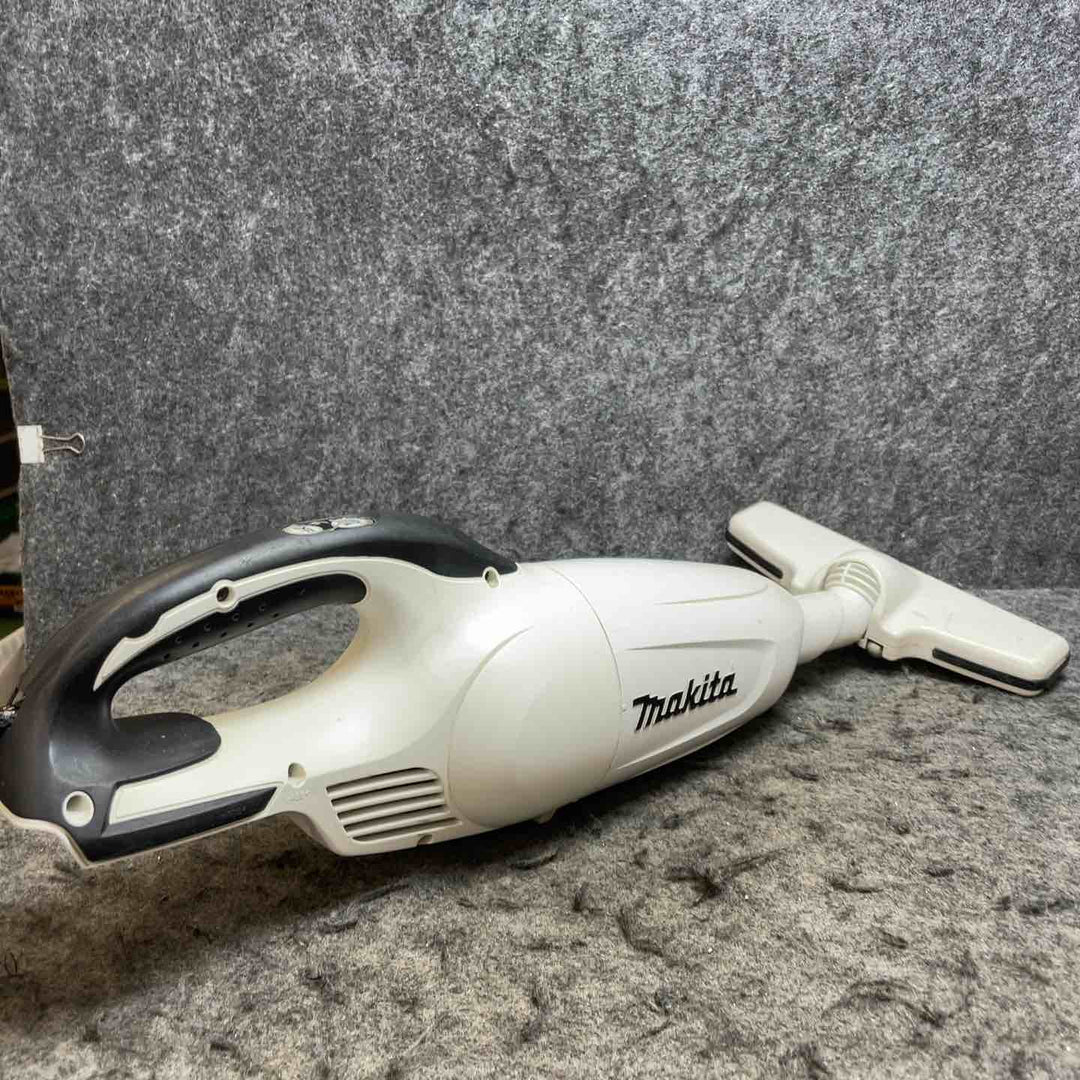 マキタ(makita) 14.4Vコードレスクリーナー CL141FDZW 2台セット【桶川店】