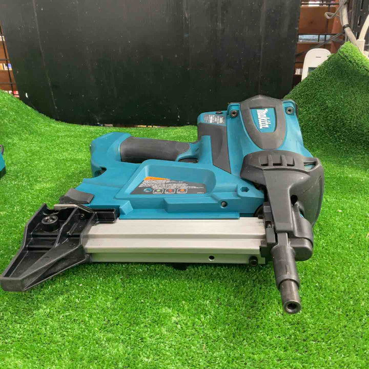 ★マキタ(makita) コードレスコンクリート用ガスピン打ち機 GN420C【草加店】