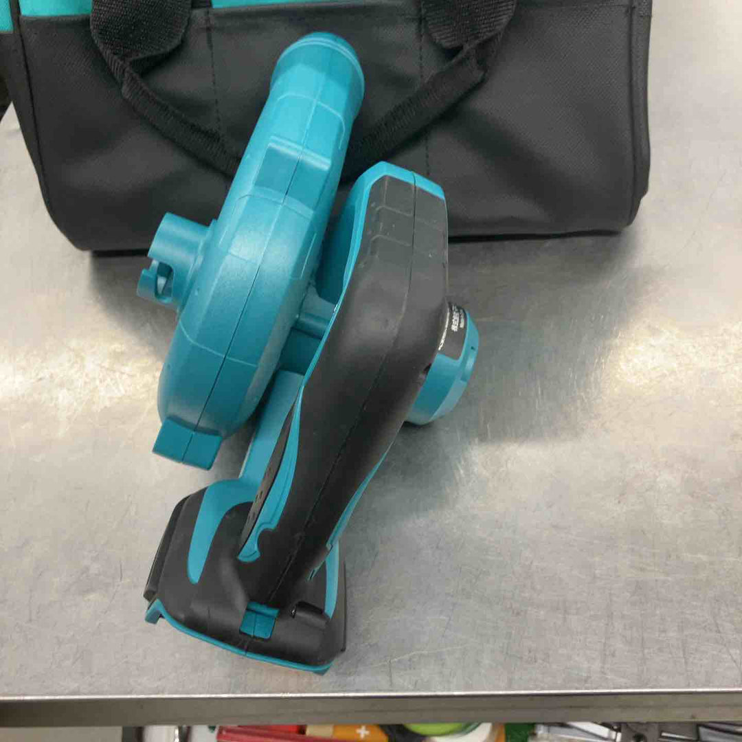 ☆マキタ(makita) コードレスブロワ UB182DZ【戸田店】