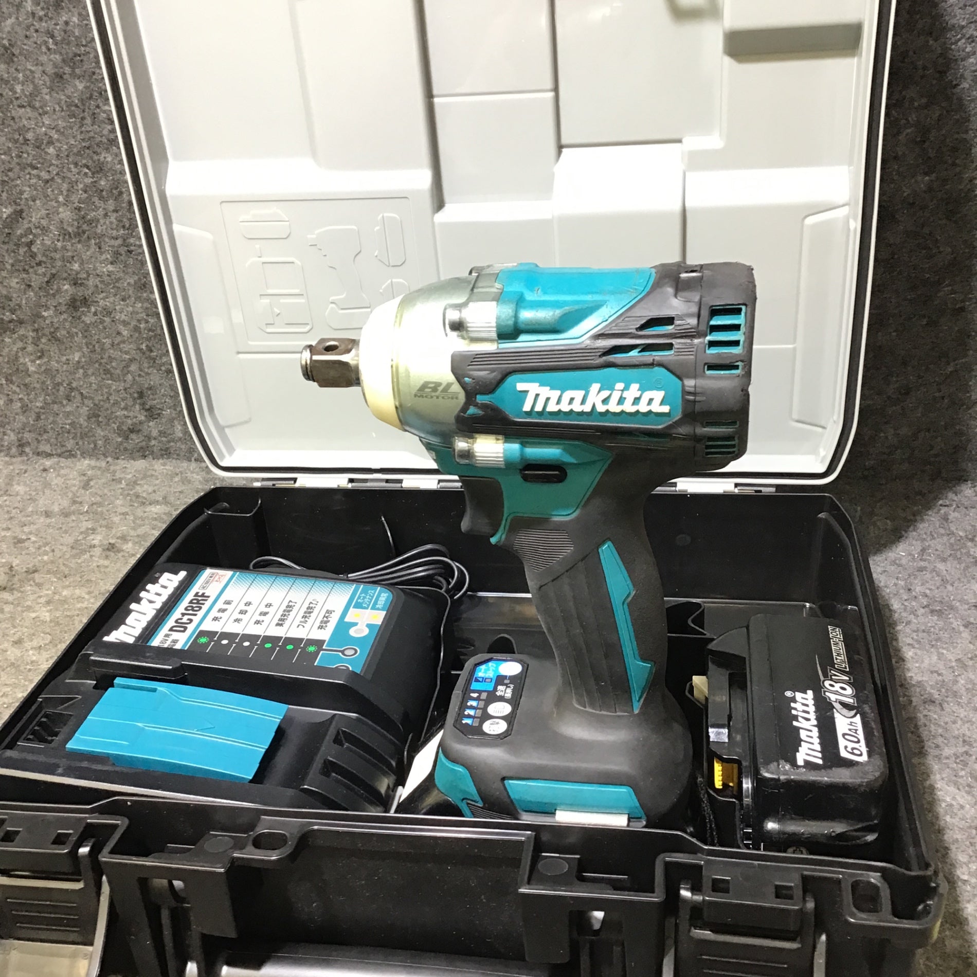 ★マキタ(makita) コードレスインパクトレンチ TW300DRGX【桶川店】