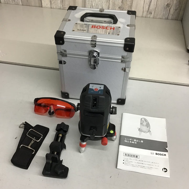 【中古品 美品】○ボッシュ BOSCH 電子整準方式 ・レーザー墨出し器 GLL8-40E【戸田店】