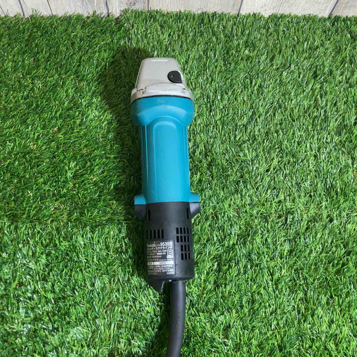 ☆マキタ(makita) 125mm ディスクグラインダ 9535B【戸田店】