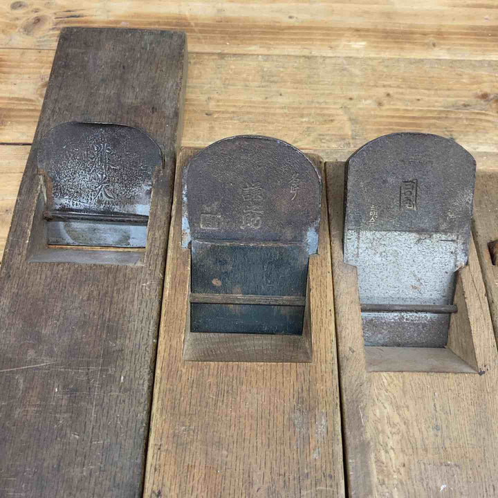 【中古品】 不動剣・梅甚・日の丸・謙之助・輝光 鉋5個セット 鉋 かんな カンナ 和工具 大工道具 鑿 のみ 鋸 のこ 【東大和店】