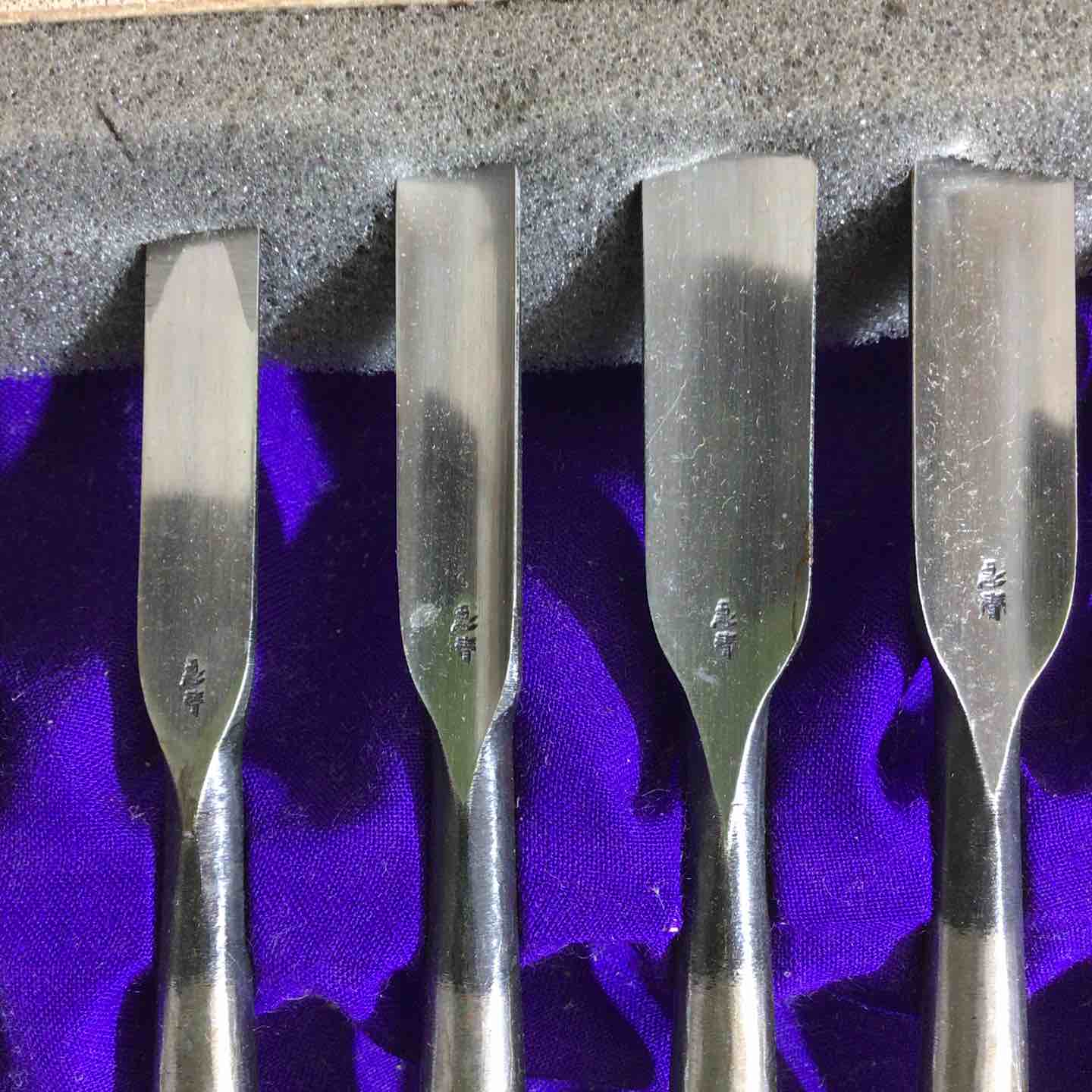 未使用品】清玄作 木彫のみ 剣組15本 鑿・鉋・大工道具 ノミ【戸田店