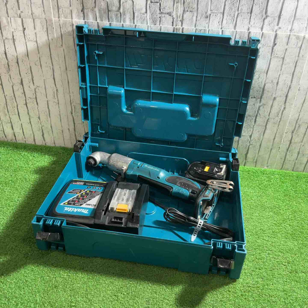 ☆マキタ(makita) コードレスアングルインパクトドライバ TL060DRF 動作確認済【川口店】