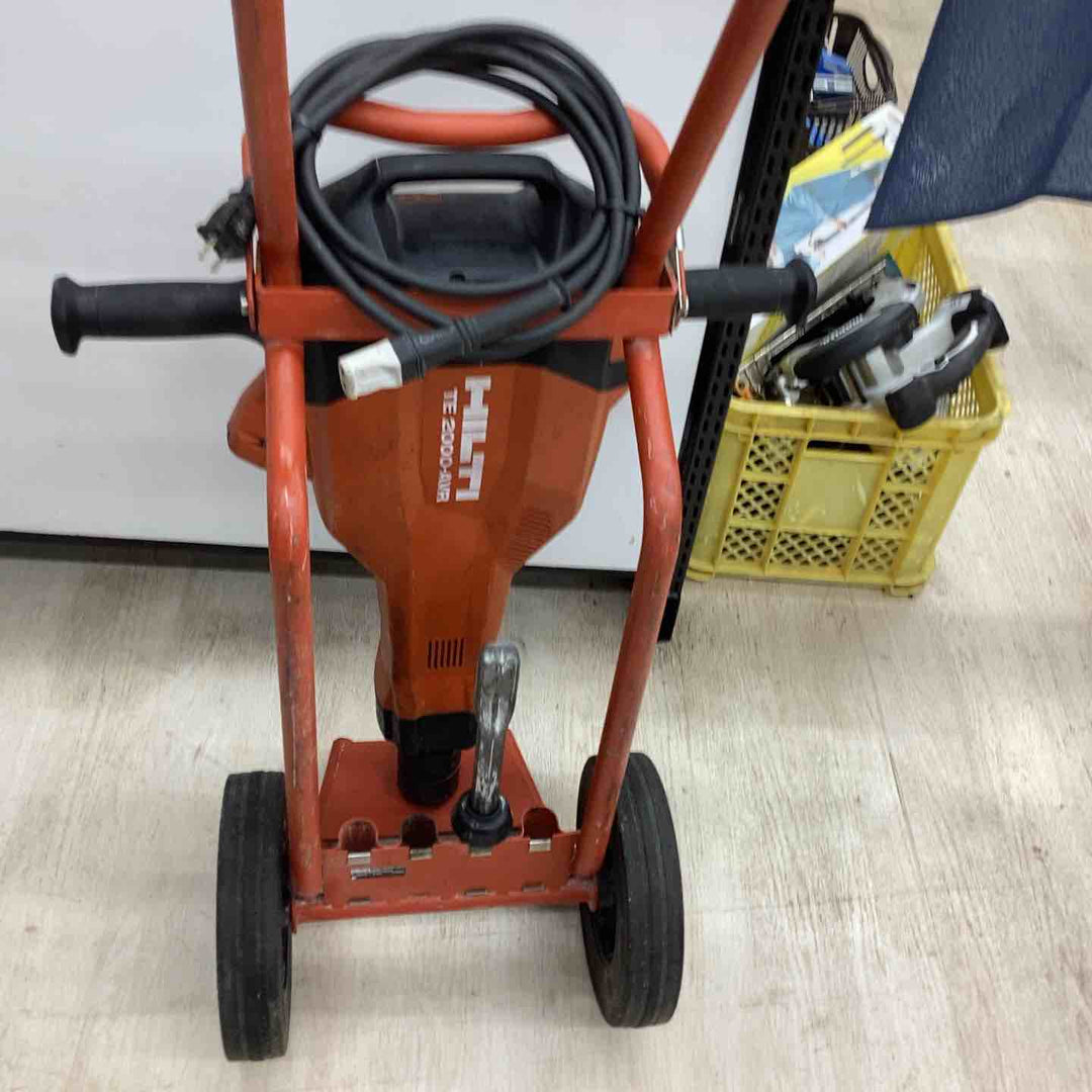 【店頭受取り限定】☆ヒルティ(HILTI) 電動ブレーカー TE2000-AVR【草加店】