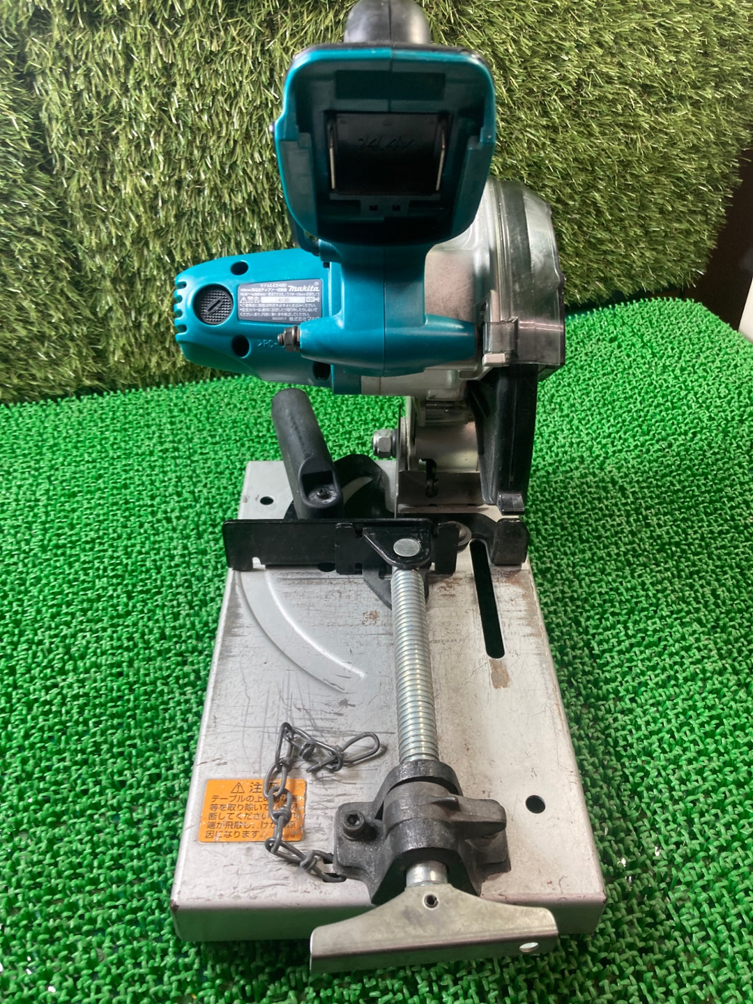 〇マキタ(makita) 125mmコードレスチップソー切断機  LC540DZ　14.4V3.0Ah専用機【川口店】