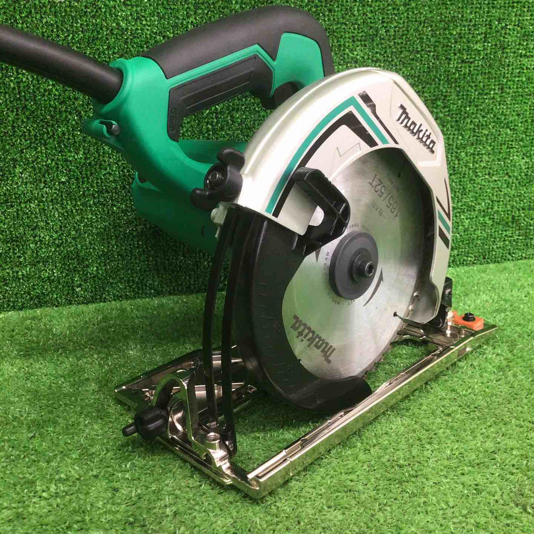 【中古美品】 マキタ/makita 165mmマルノコ M565 【鴻巣店】