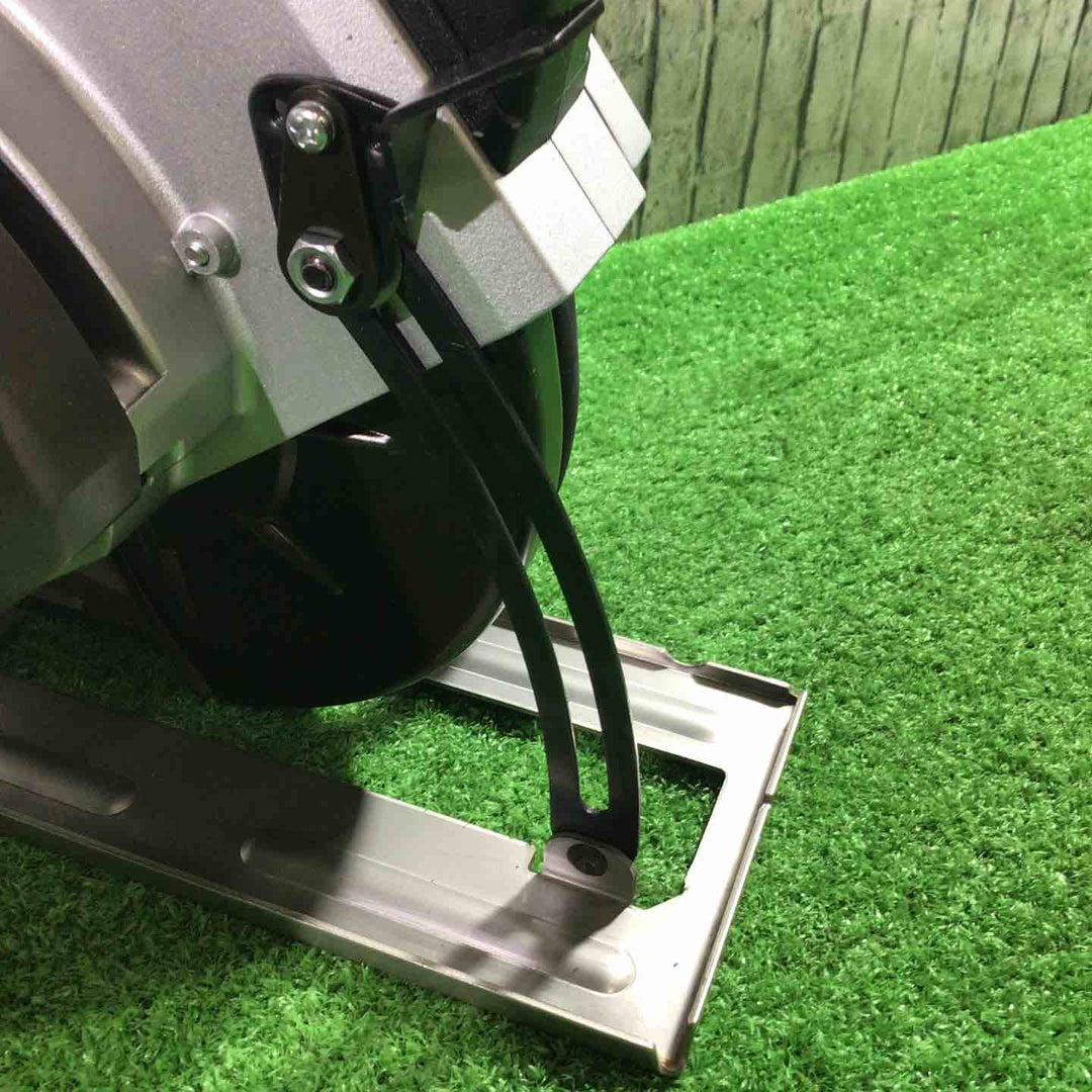 ◇新ダイワ(Shindaiwa) 180mm 防塵カッター B18N2-F (B18NⅡ) チップソーカッター【川口店】