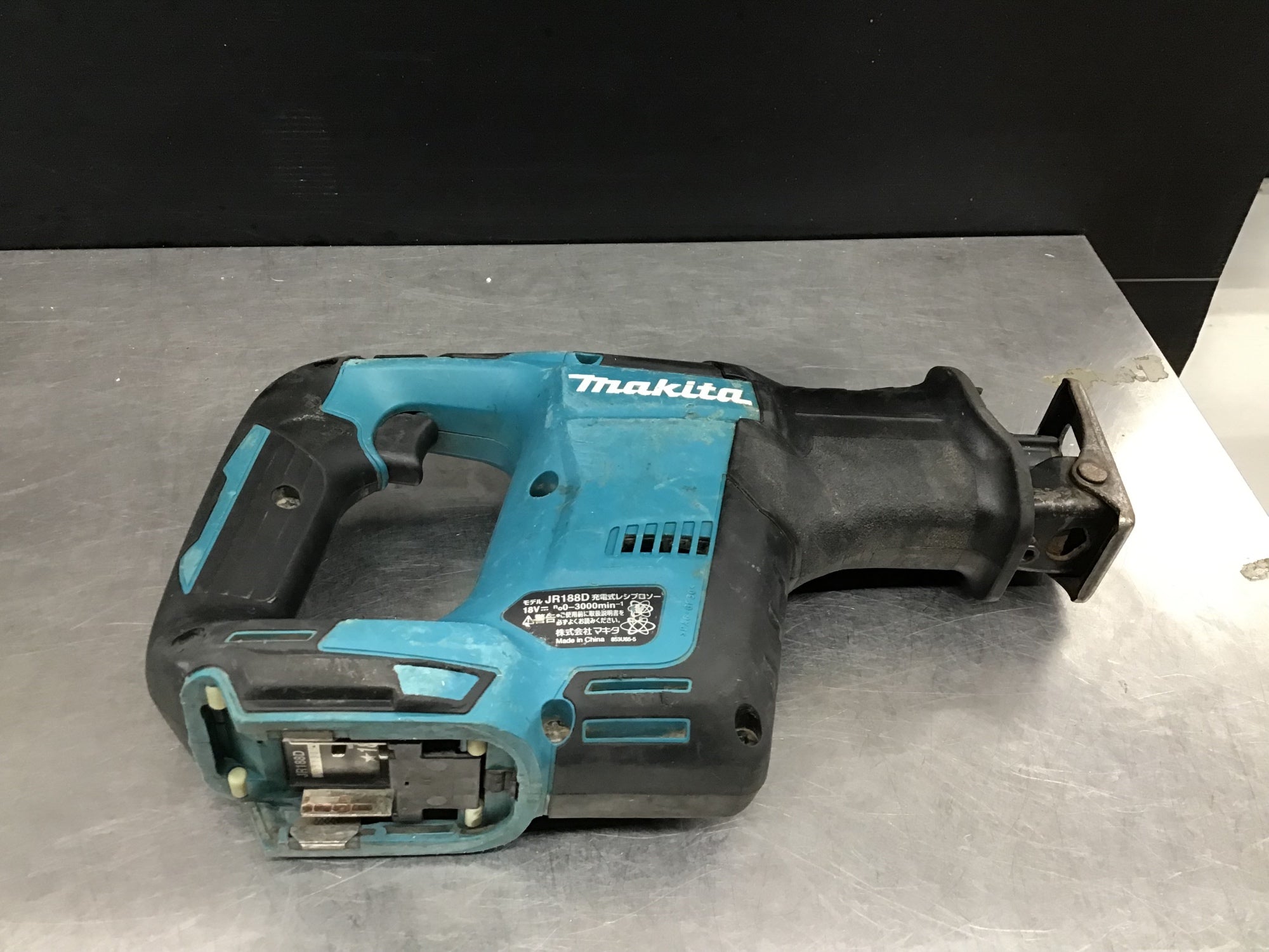 ☆マキタ(makita) コードレスレシプロソー 本体のみ JR188DZ【戸田店
