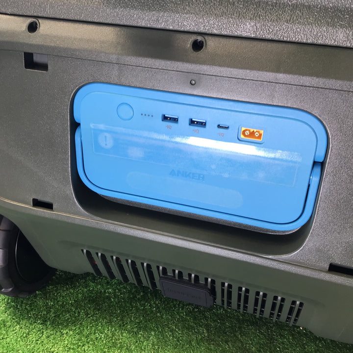 【美品/店頭受取り限定】Anker(アンカー) バッテリー搭載ポータブル冷蔵庫 EverFrost Powered Cooler 40【岩槻店】