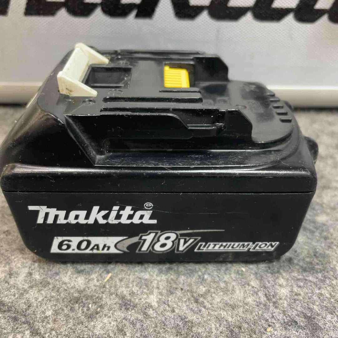 マキタ(makita) コードレス真空ポンプ VP180DZ(付属品多数、6.0Ahバッテリー付き)【桶川店】