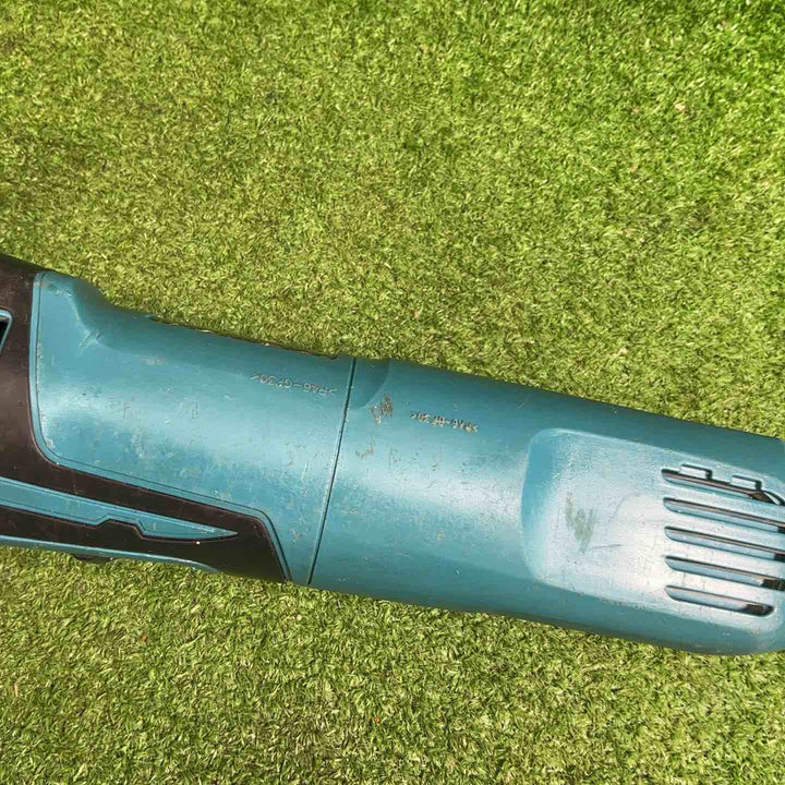 【中古品】マキタ(makita) 電子マルチツール TM3010CT【藤沢店】