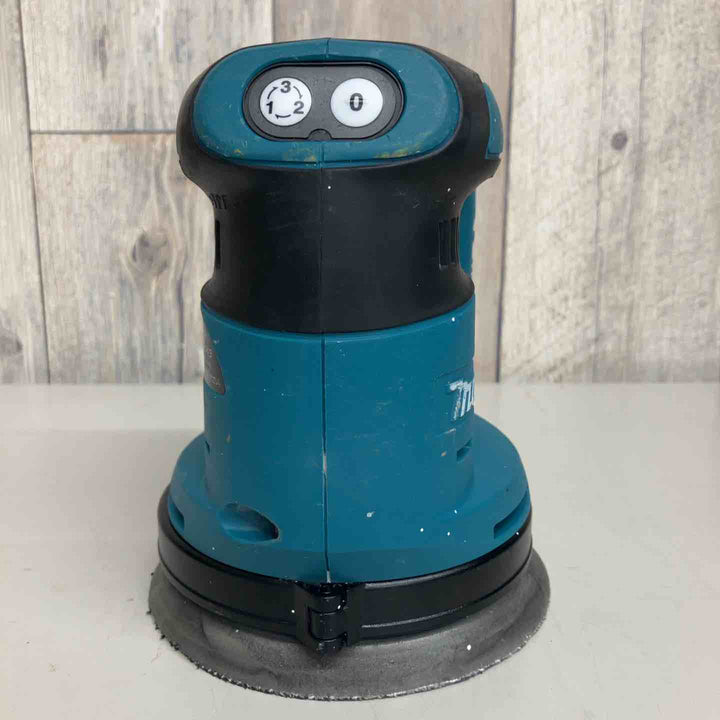 ★マキタ(makita) コードレスランダムオービットサンダ BO180DZ【戸田店】