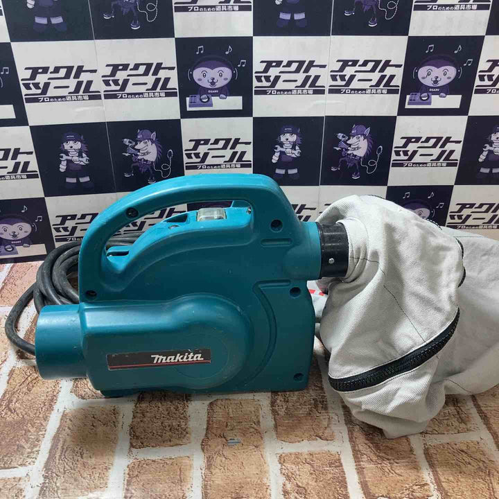 【中古品】マキタ(makita) 小型集じん機 乾式 450(P)【所沢店】