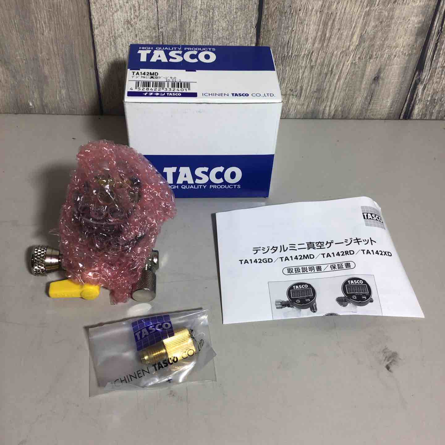 条件付き送料無料♪ TASCO デジタル ミニ真空ゲージキット TA142MD 真空ポンプに接続 TA142MD デジタルミニ真空ゲージキット [並行輸入品]