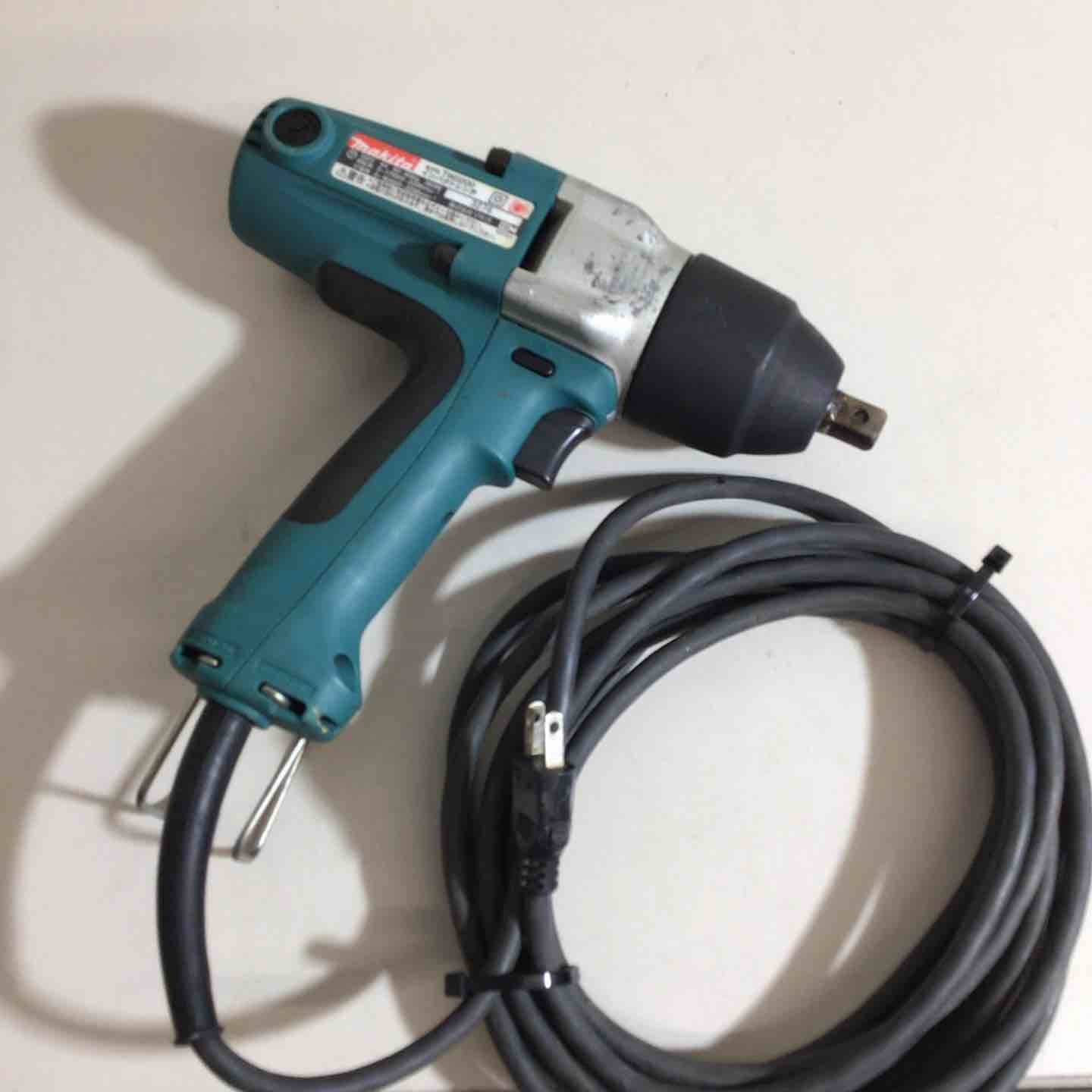 マキタ TW0200 インパクトレンチ ☆マキタ(makita) インパクトレンチ TW0200【戸田店】 – アクト