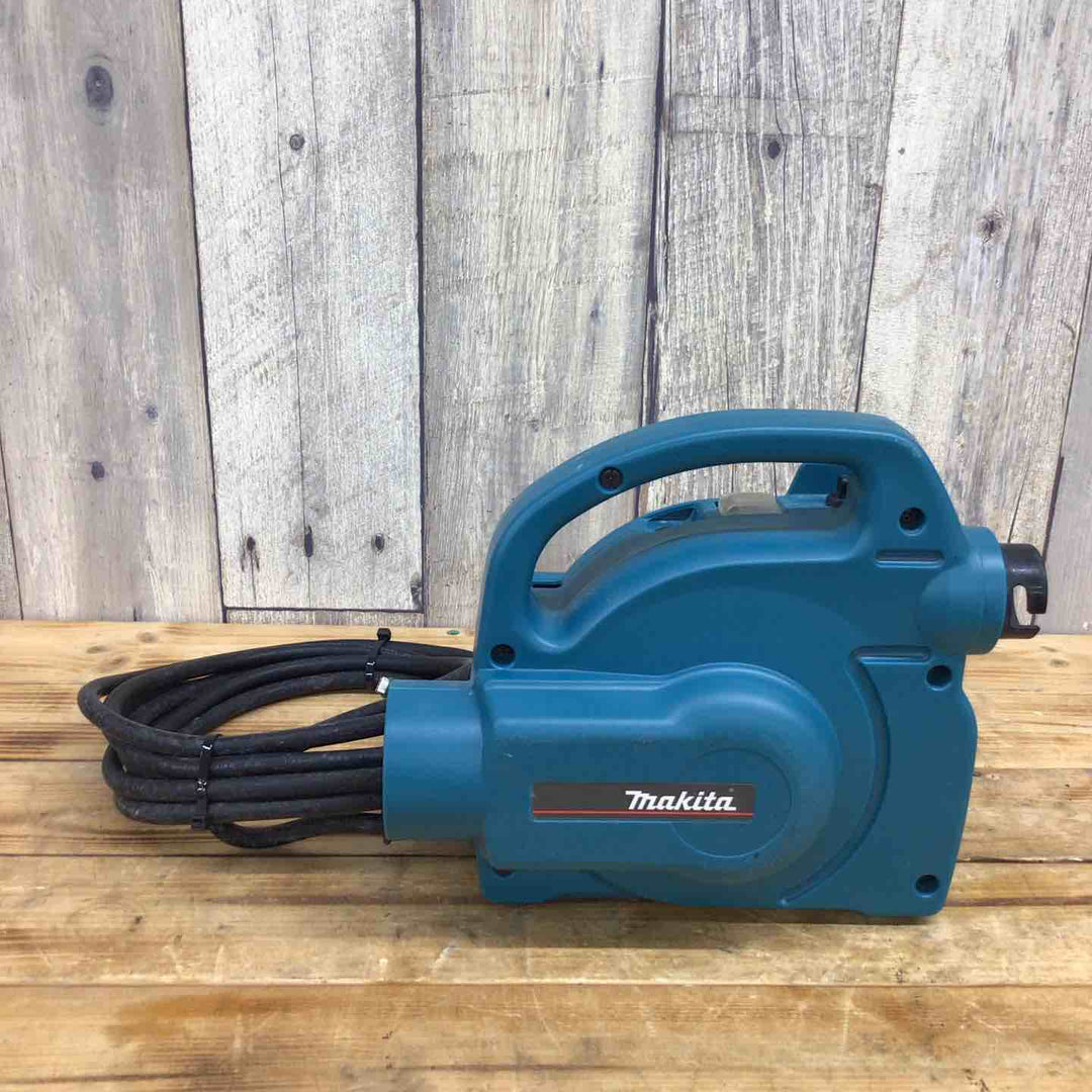 【中古品】 マキタ(makita) 小型集じん機 乾式 450(P) ホース・集じん袋付属 100V 【東大和店】