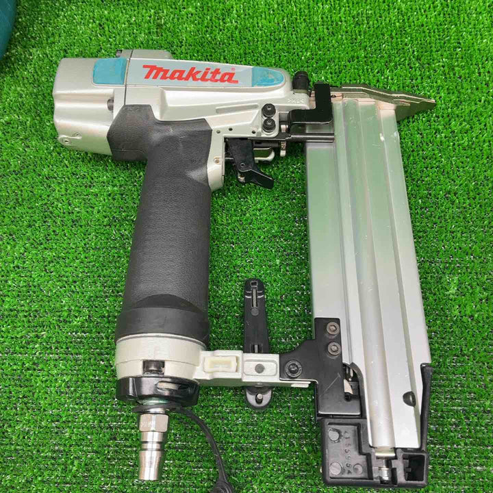 ★マキタ(makita) 常圧フィニッシュネイラ AF502N【藤沢店】