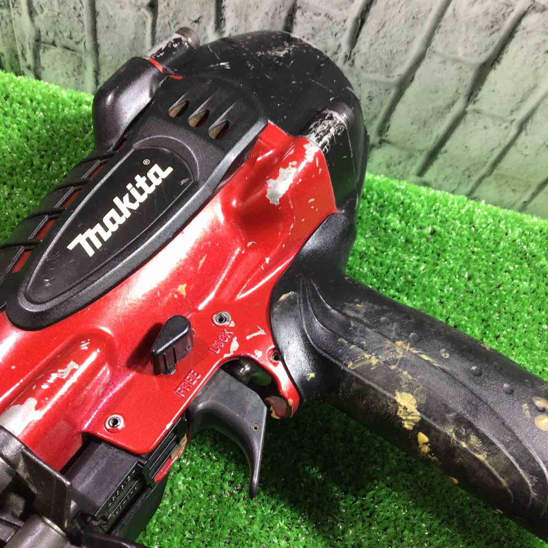 ★マキタ(makita) 高圧エア釘打ち機 AN930H【川口店】