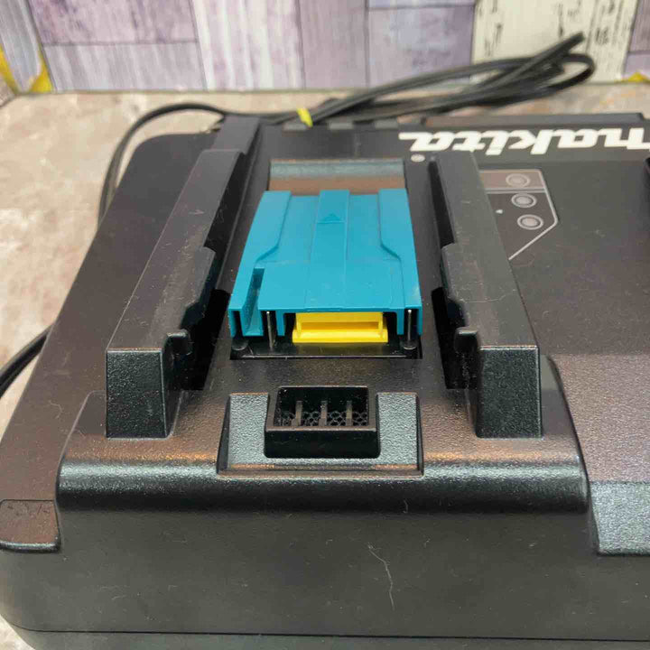 ★マキタ(makita) パワーソースキット1 A-61226 バッテリー 充電器 のみ ※ケースなし【八潮店】