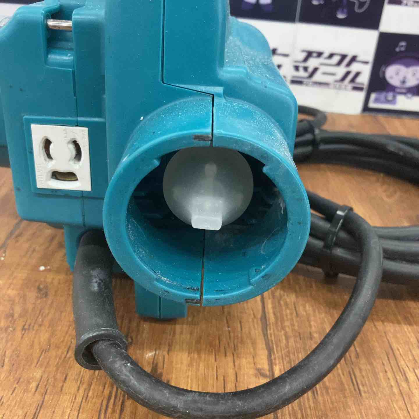 中古品】マキタ(makita) 小型集じん機 乾式 450(P)【所沢店】 – アクト