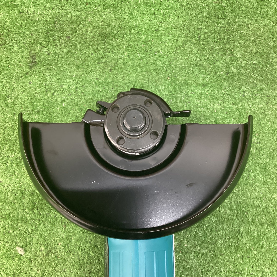 マキタ(makita) 150mmコードレスディスクグラインダー GA033GZ【川越店】