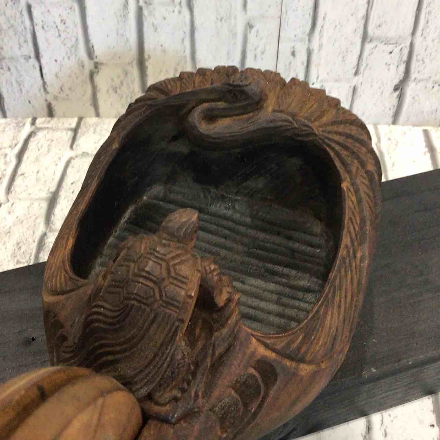 墨つぼ 墨壷 忠芳 鶴亀彫刻 【川口店】 – アクトツールオンラインショップ