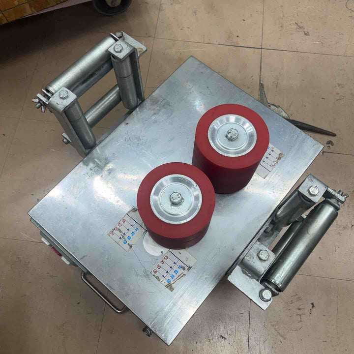 【店頭受取り限定】メーカー不明 ケーブル中間送り機 型式不明 200V【草加店】